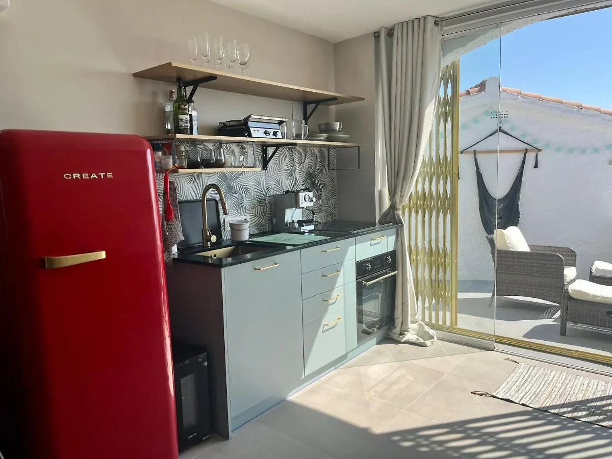 Capistrano Village Leo'S Smile House, By Vg Nerja