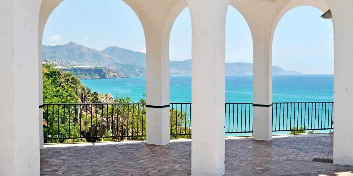 Apartment Capistrano Village Leo'S Smile House, By Vg Nerja Spain